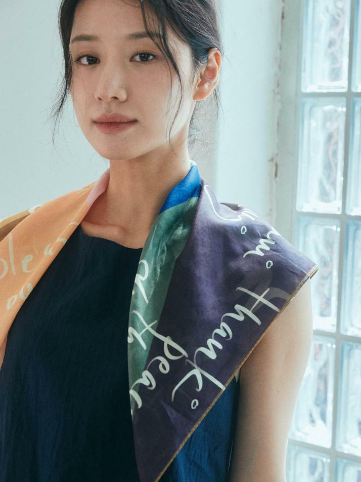 반다나_이브닝 라이트 코튼 스카프