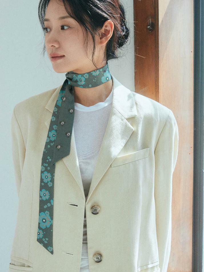 트윌리L _ 포레스트 민트 실크 스카프