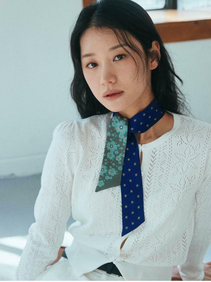 트윌리S _ 어반 가든네이비 실크 스카프