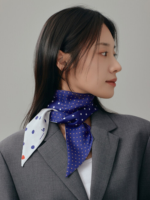 트윌리M_네이비도트 스카프