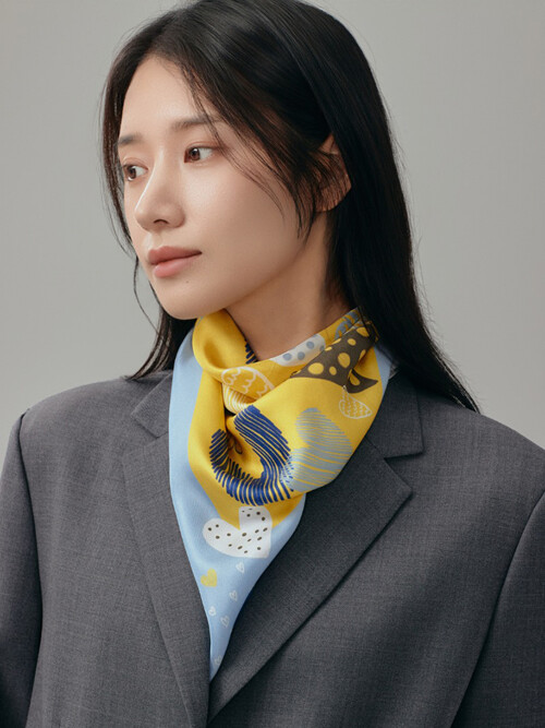 스퀘어_써니 하트 스카프