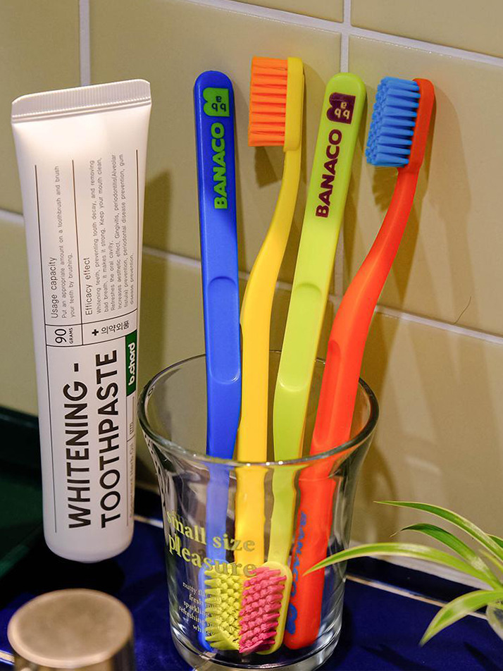 바나코 치카 칫솔 세트 (4개입 1세트)