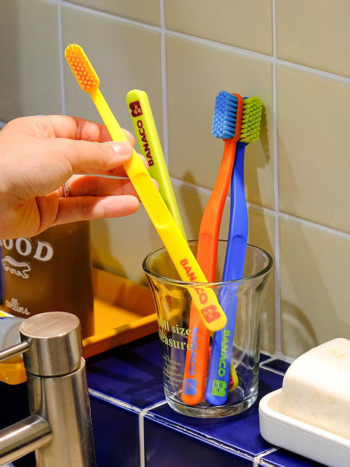 바나코 치카 칫솔 세트 (4개입 1세트)