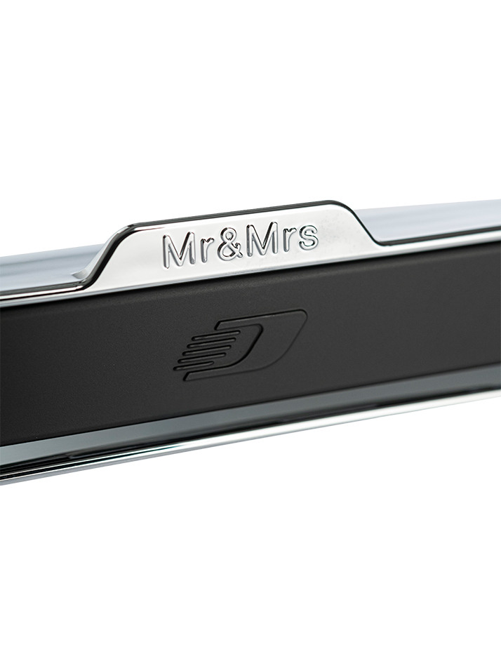 미스터앤미세스 차량용방향제 에보 매트블랙 크롬실버