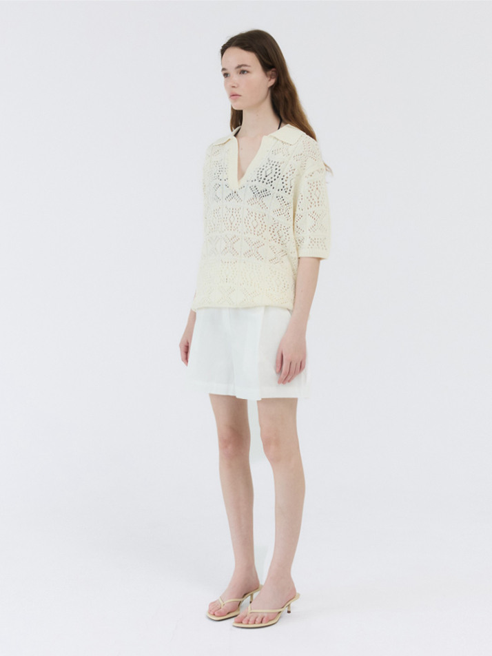 BERMUDA SHORTS / WHITE