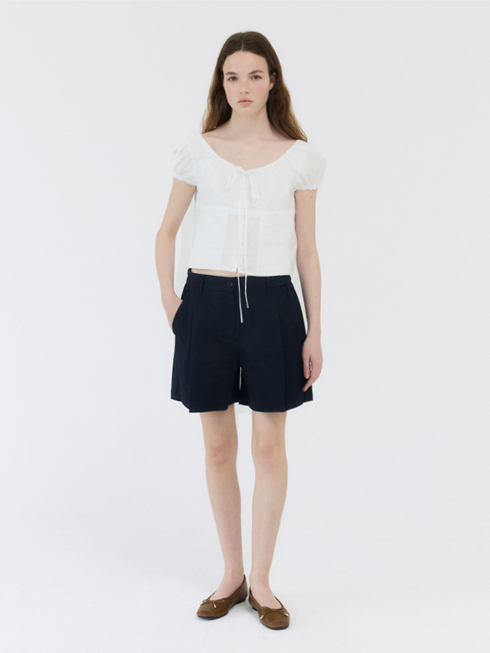 BERMUDA SHORTS / NAVY