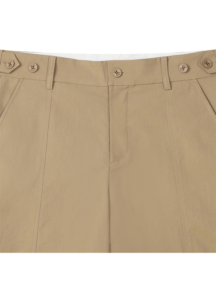 BB LEGACY FIT MEN CAVALRY SHORTS_BEIGE