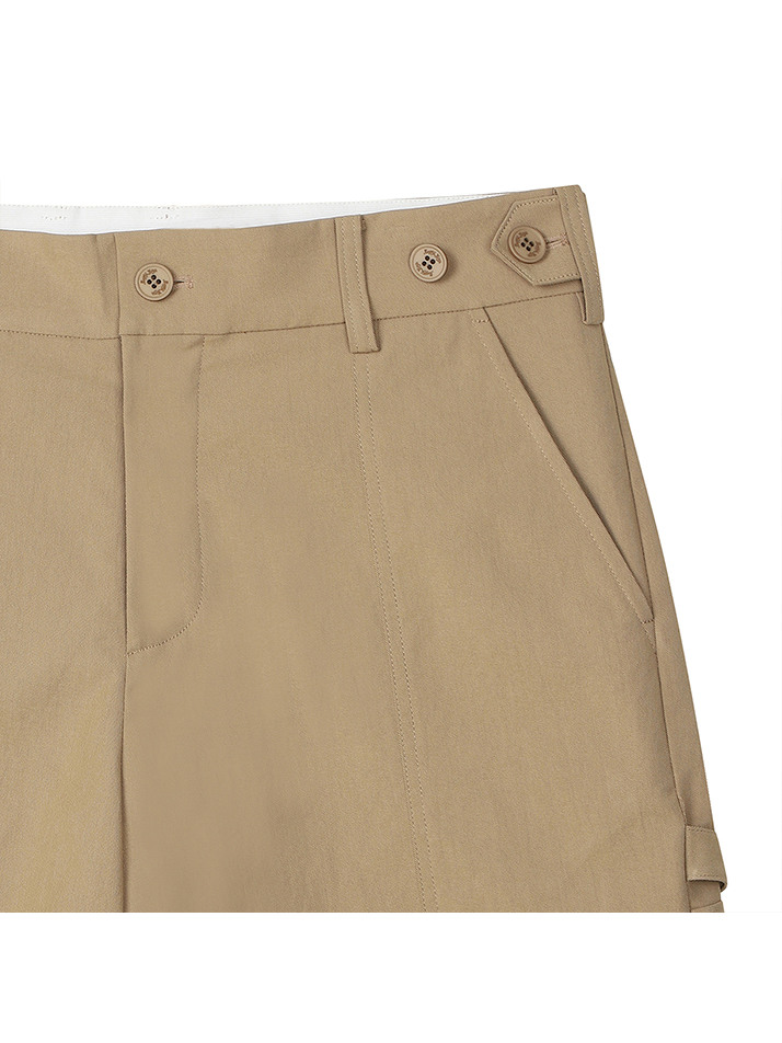 BB LEGACY FIT MEN CAVALRY SHORTS_BEIGE