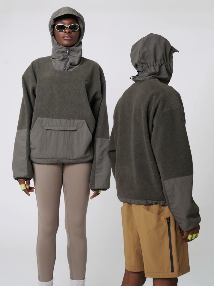 AU42HL01 플리스 테크 아노락_다크 그레이