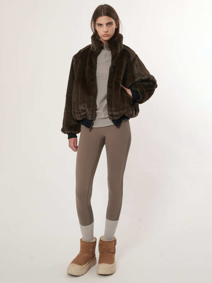 AW52OT03_리버시블 밍크점퍼_다크브라운