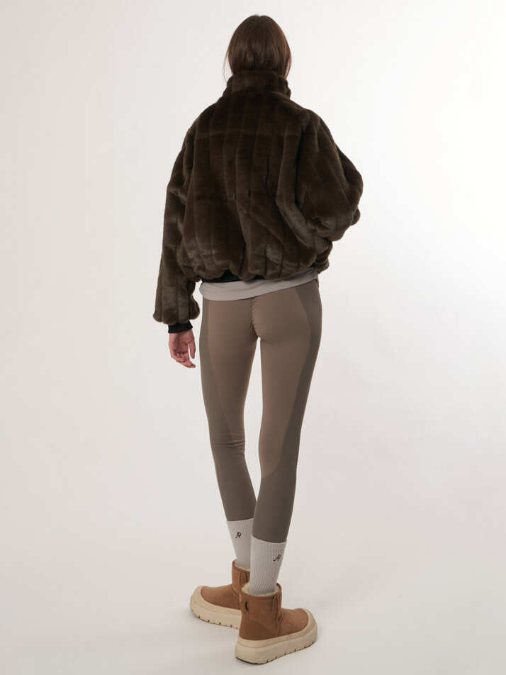 AW52OT03_리버시블 밍크점퍼_다크브라운