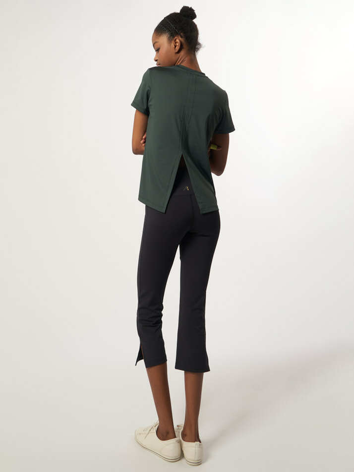 AW61TH04_백슬릿 크루탑_딥그린