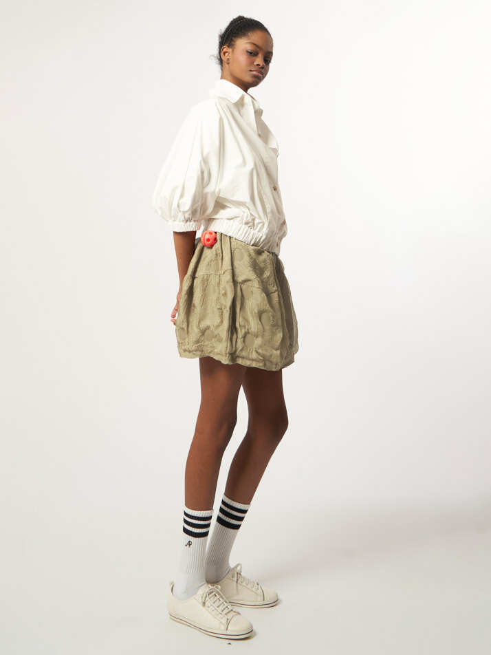 AW61JO08_볼륨슬리브 밴딩 점퍼_오프화이트