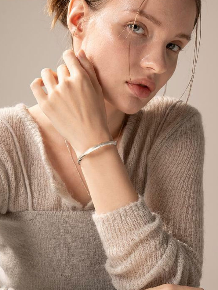 제이누이 슬랜트 뱅글팔찌 silver 18-19cm