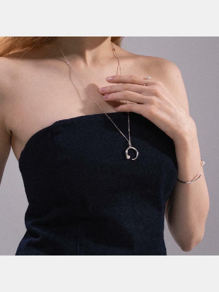 제이누이 세레인 진주 롱목걸이 silver