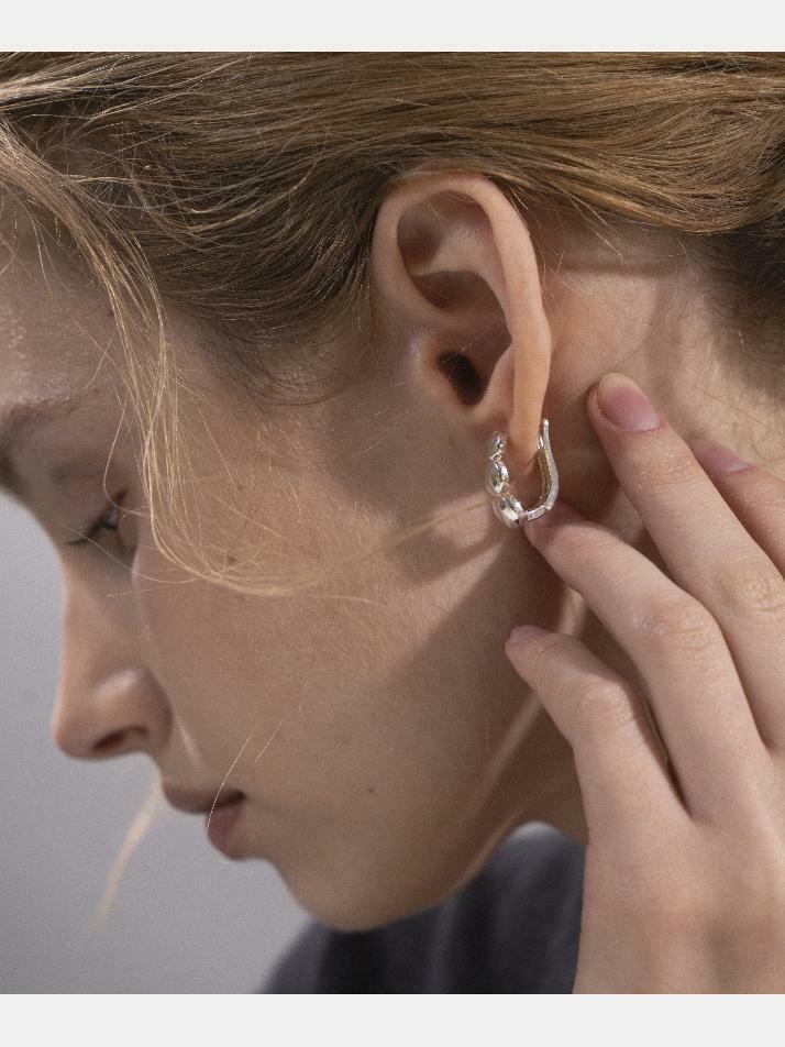 제이누이 쓰리 도트 귀걸이 silver