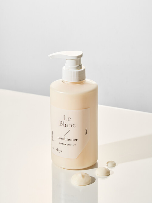 먼스앤데이즈 퍼퓸케어 컨디셔너 르 블랑 500ml