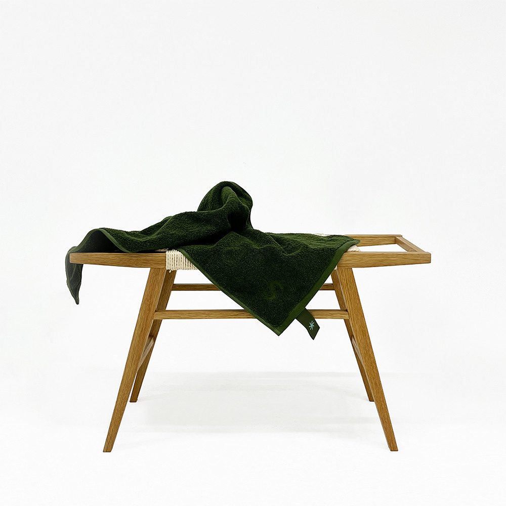 khaki3.jpg