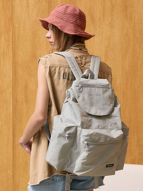 크라프얀 박시 포켓 백팩 그레이시민트