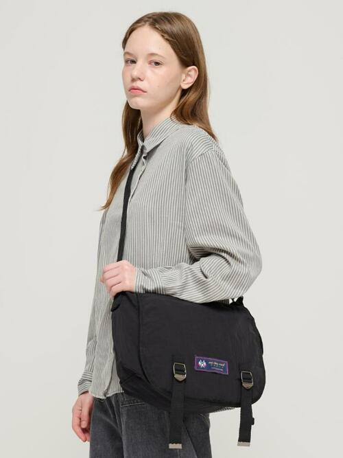 빈티지 투버클 레이어 포켓 크로스백 (블랙)