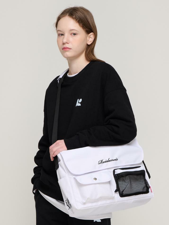 허쉬 메쉬 포켓 크로스 메신저백 (화이트)