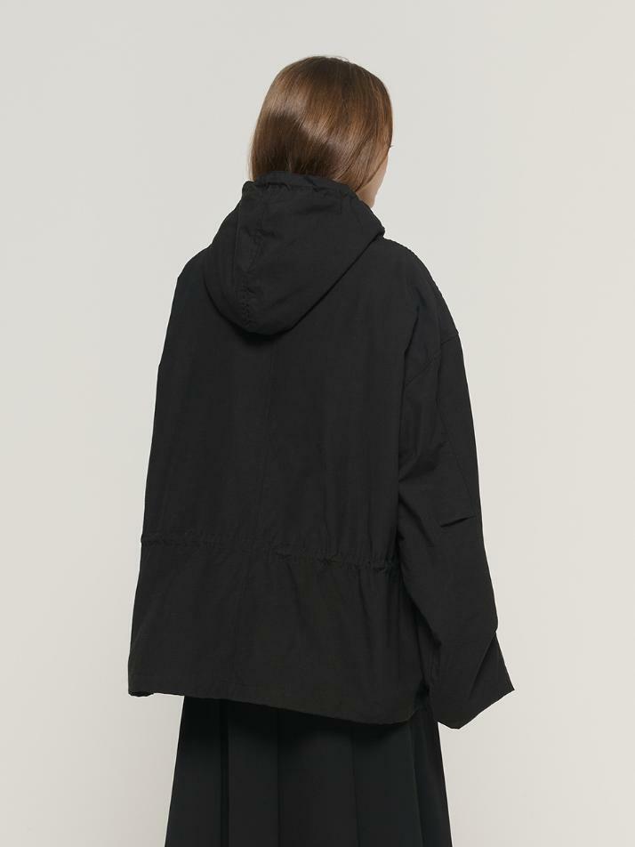 피쉬테일 숏 야상 후드 점퍼  (블랙)