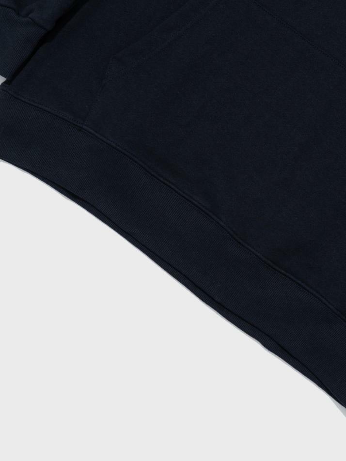 플래그 패턴 로고 후드 티셔츠 (네이비)