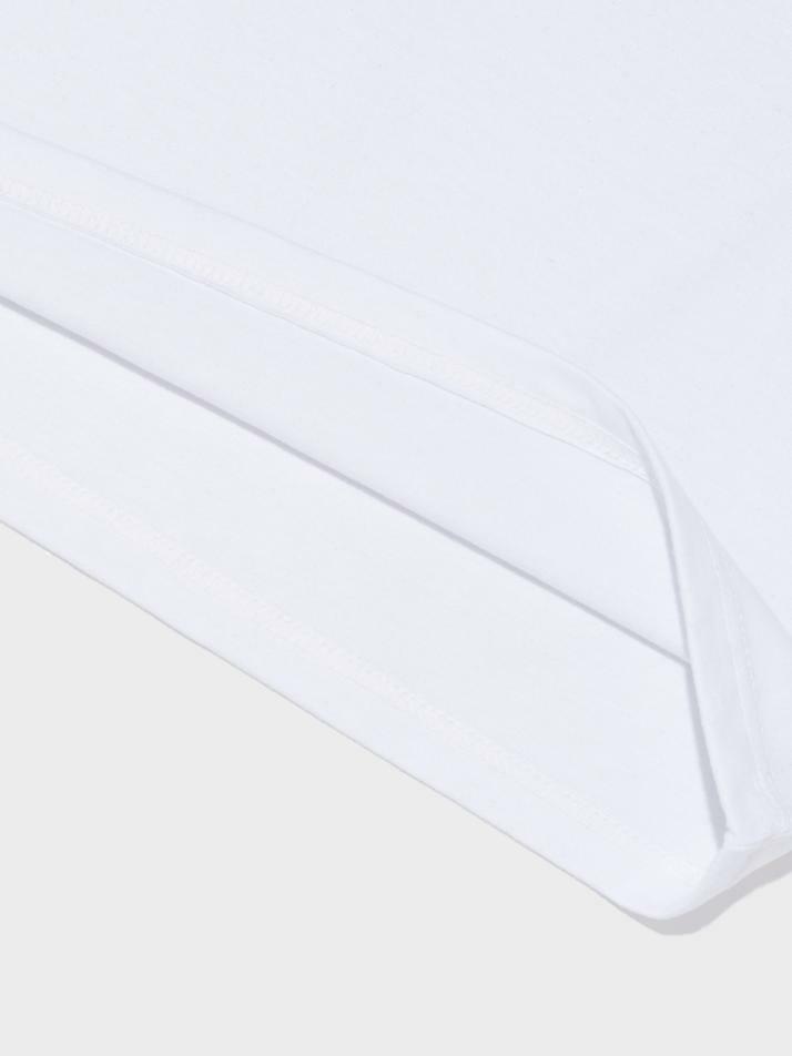 스타 포인트 애플 그래픽 반팔티 (화이트)