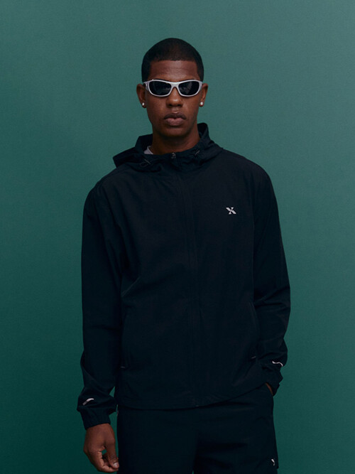 에어로플렉스 윈드브레이커 블랙