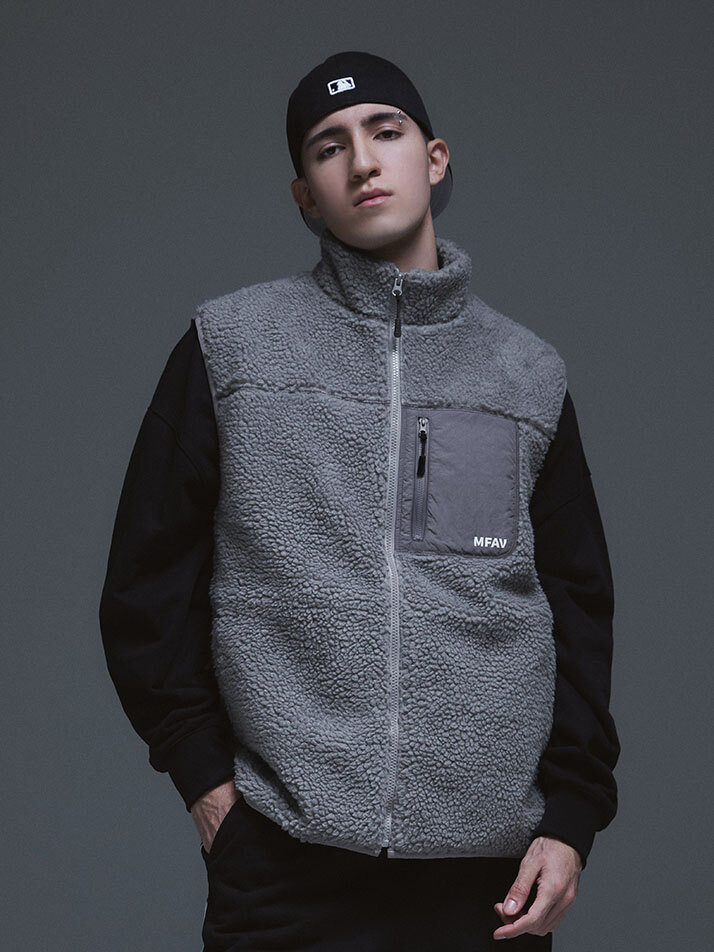 유틸리티 퍼프백 플리스 베스트 그레이