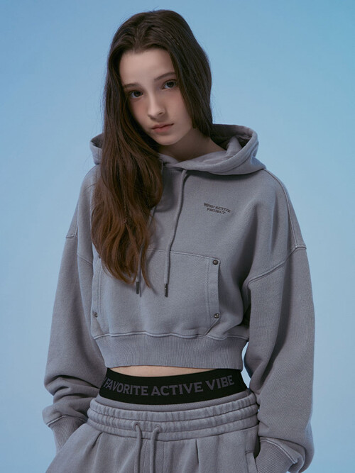 패치드 아웃 리브즈 피그먼트 후드티 그레이