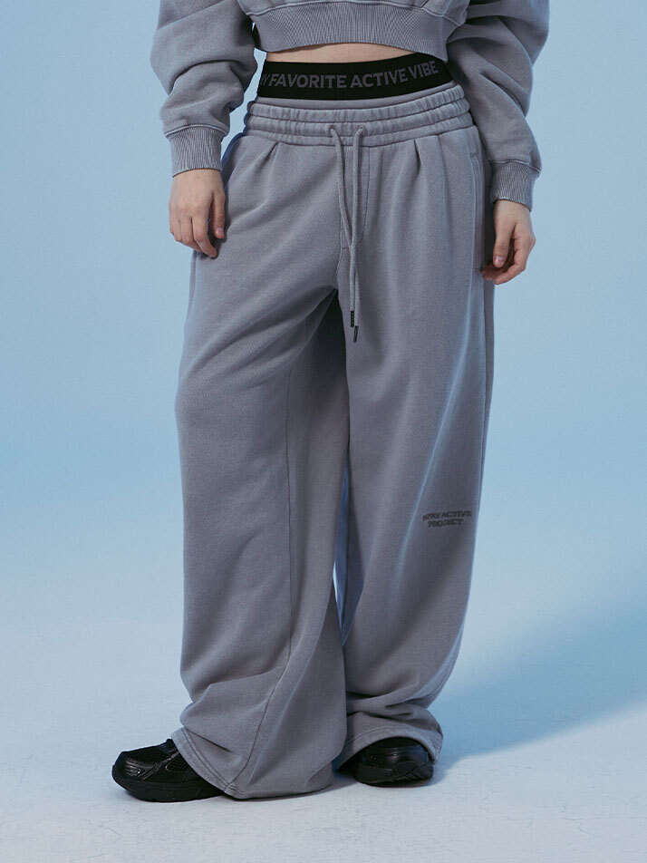 패치드 아웃 피그먼트 스웻팬츠 그레이