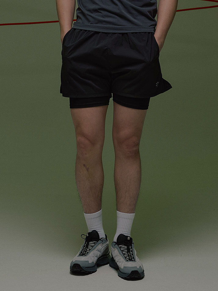 에어 포켓 레이어 런 쇼츠 블랙