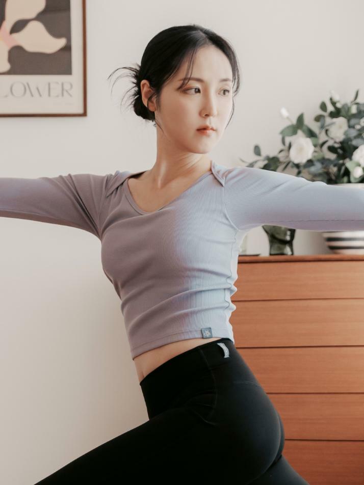 핑거홀 골지 긴팔탑 2TT5236