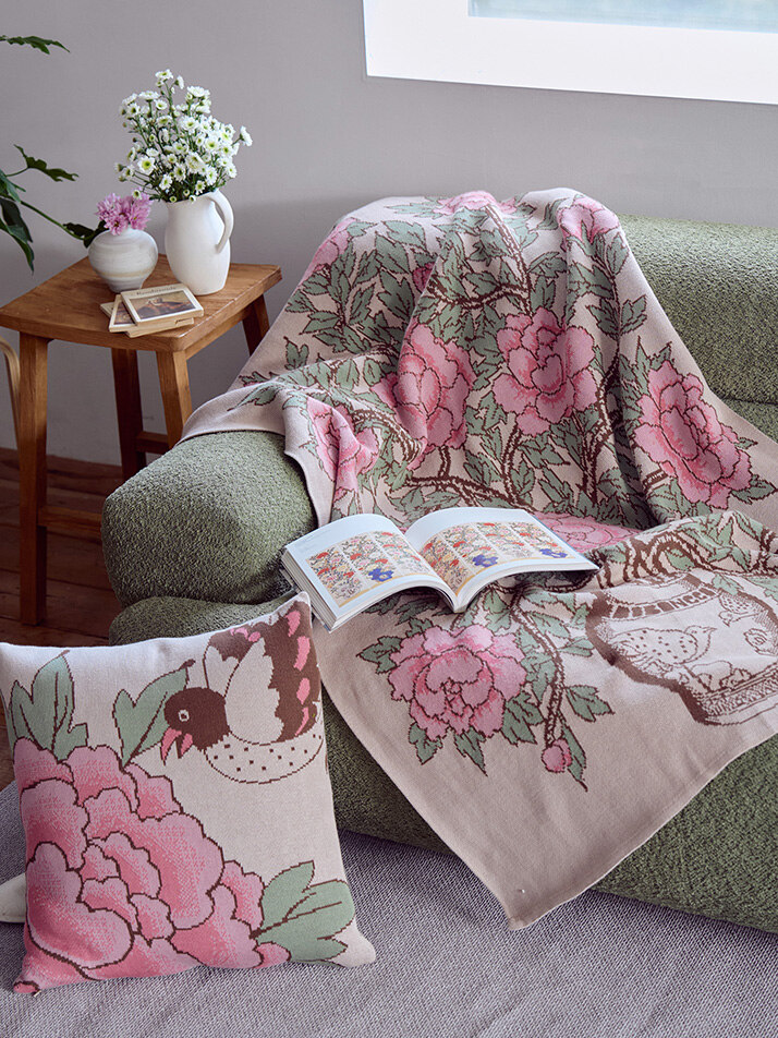 모란과 새 쿠션커버