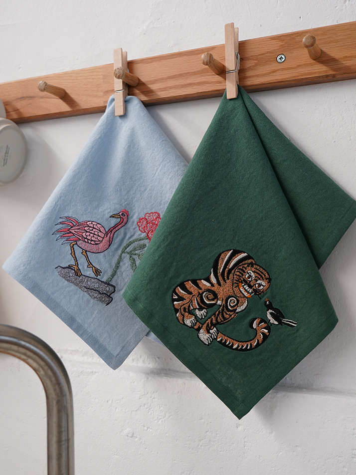 장생도 자수 손수건