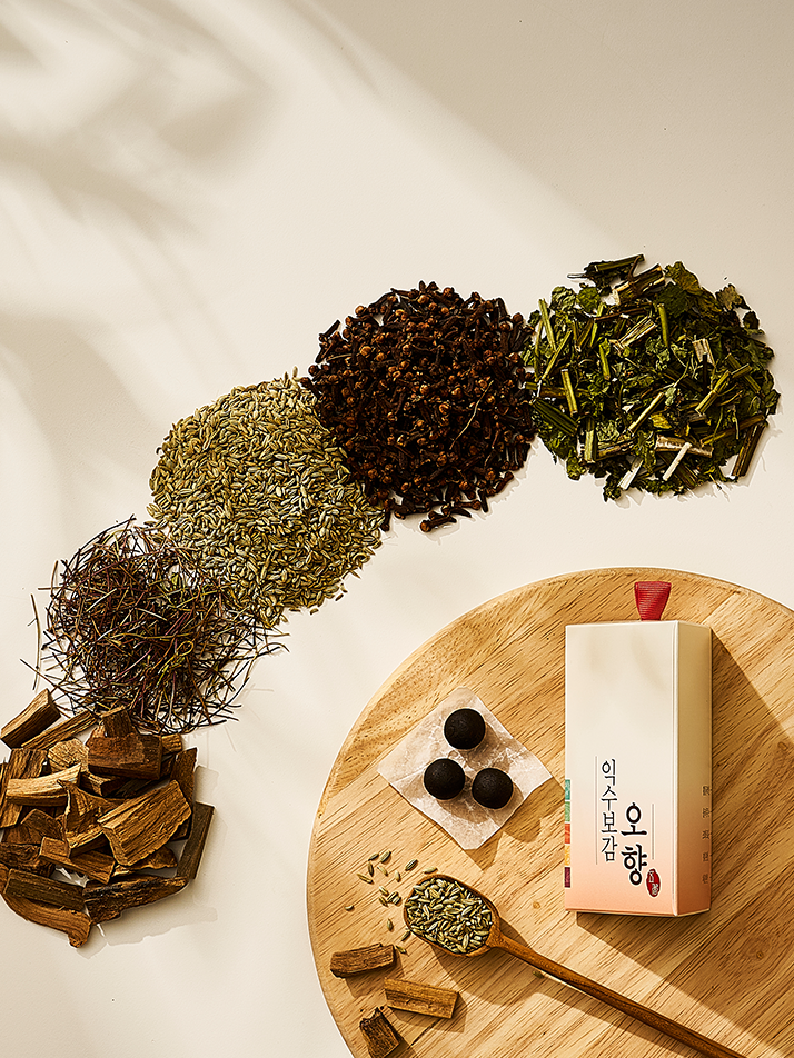 익수보감 오향 침향환 (3.75g x 35환 / 5주 분량)