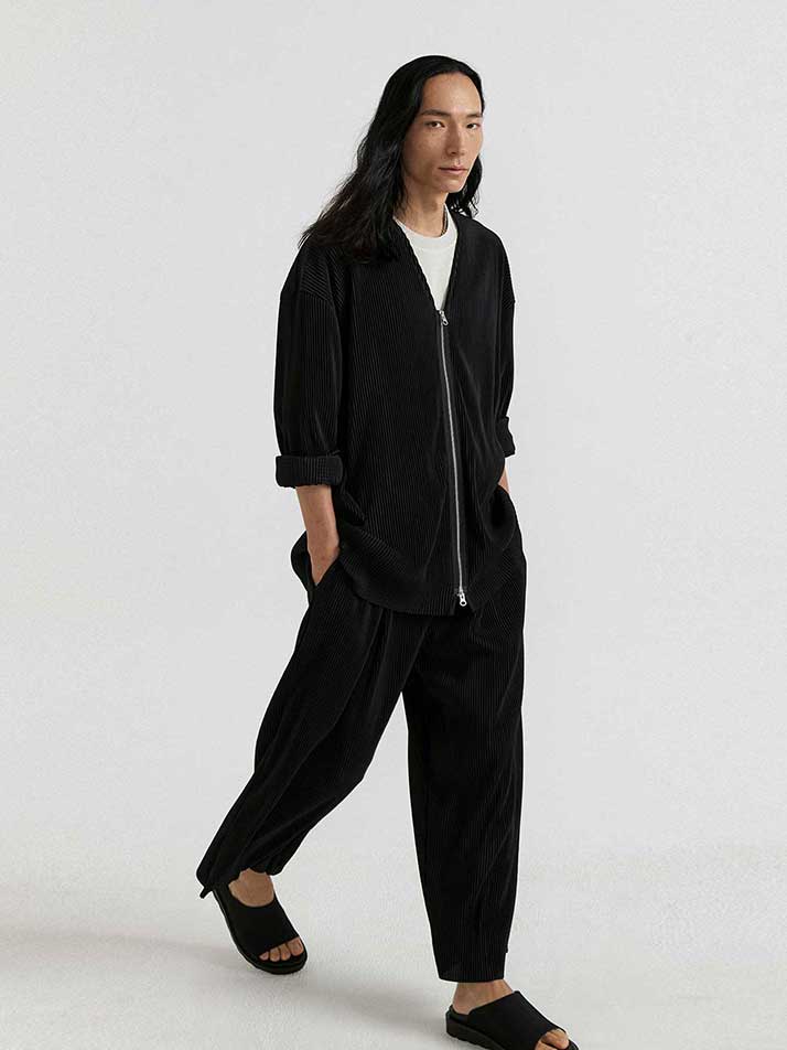 PT11X 플리츠 와이드 핀턱 팬츠 [블랙]