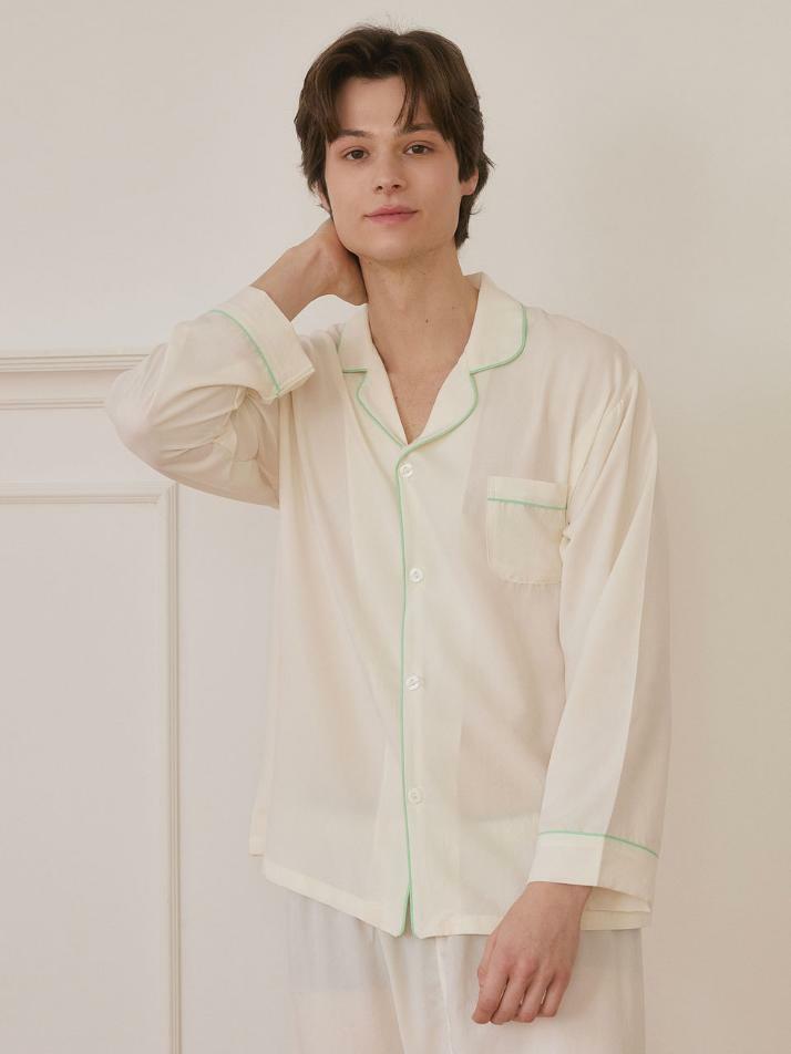 남성 크리미 긴소매 카라 투피스 잠옷