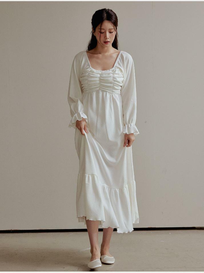 여성 몽블 스판 스퀘어넥 원피스 잠옷