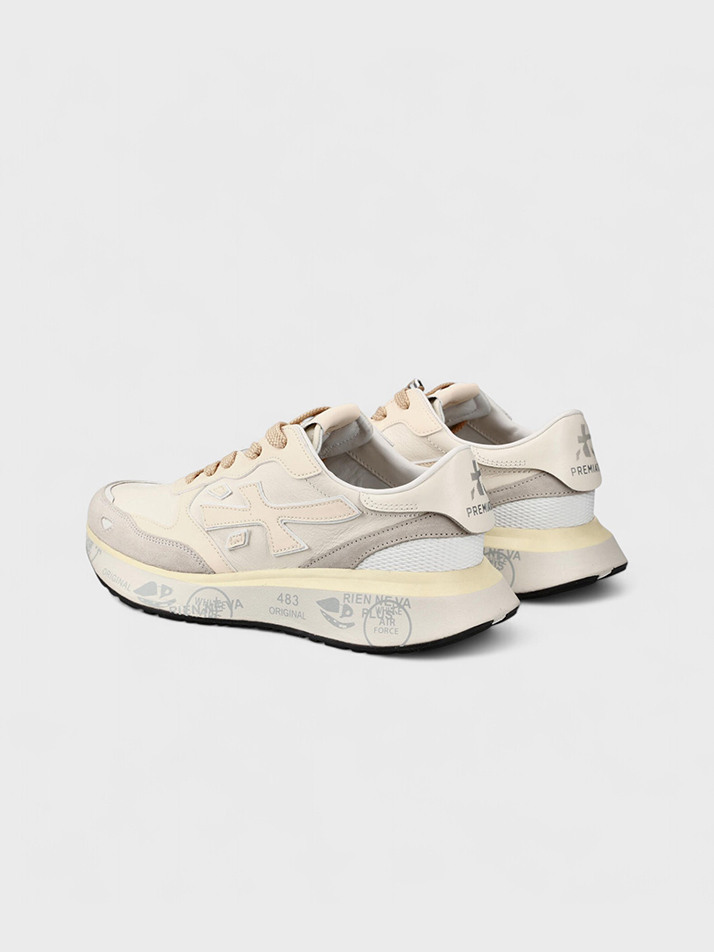 [LAURYN] 미색 여성 로린 스니커즈