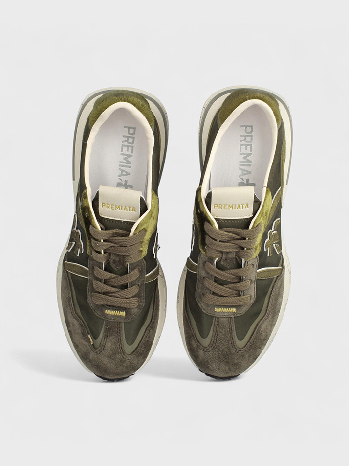 [CASSIE] 진한 초록 여성 캐시 스니커즈