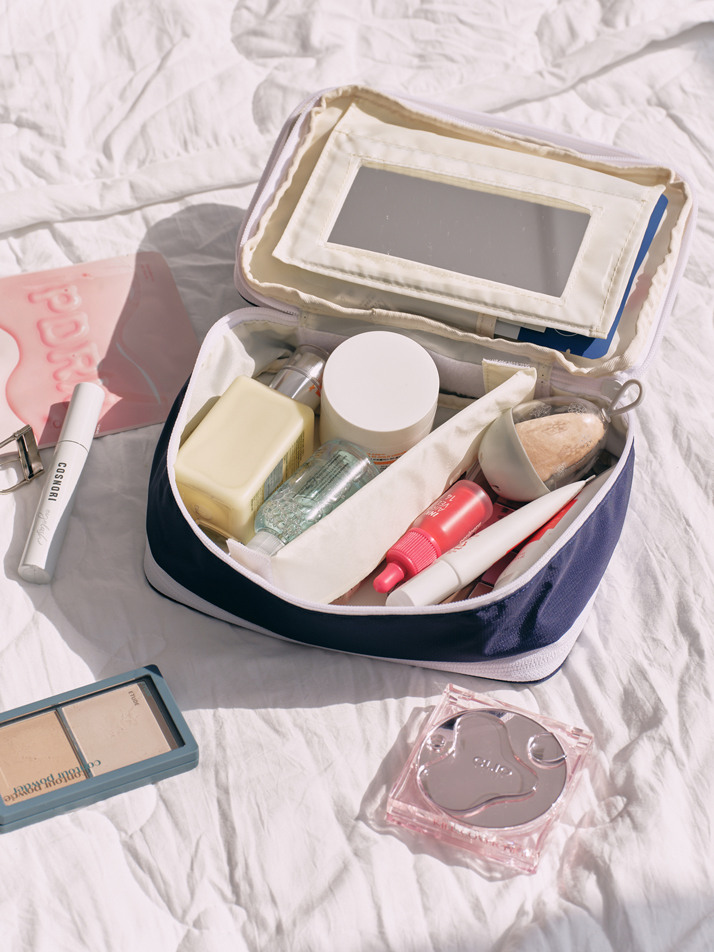 메이크업 파우치