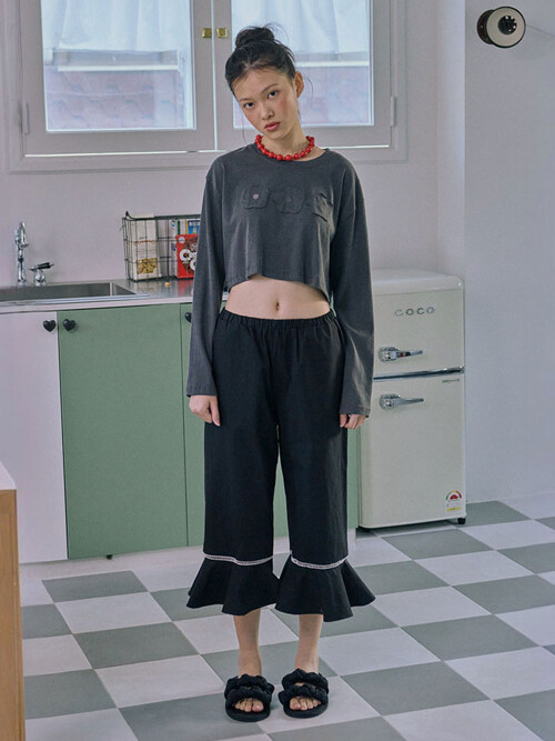 Bloom Frill Pants_Black