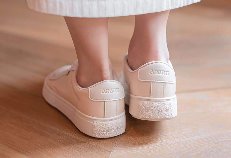 MAKE YOUR OWN STEP!