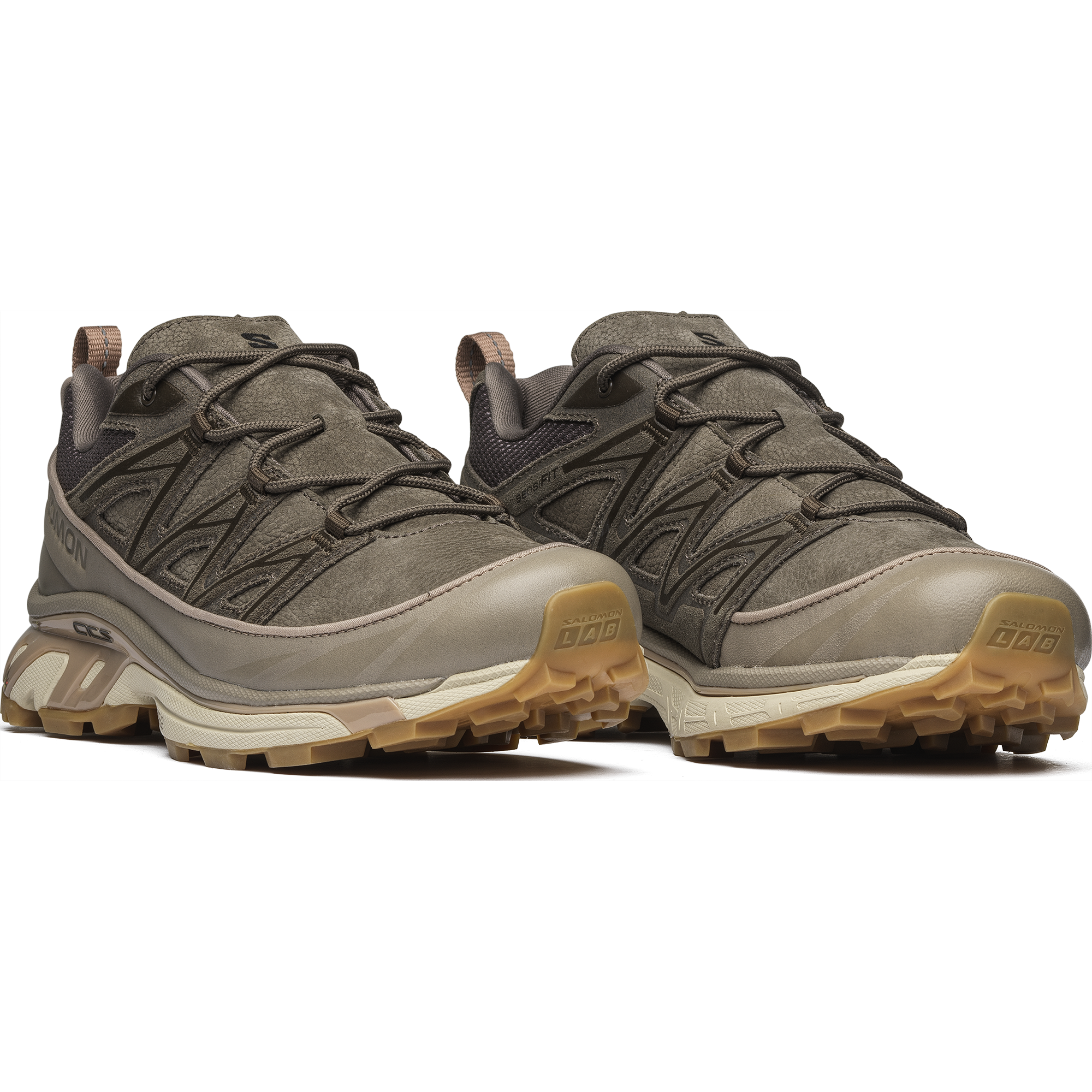 L47294900_11_GHO_XT-6%20EXPANSE%20LTR%20Bungee%20Cord%20_Wren%20_Almond%20Milk.png