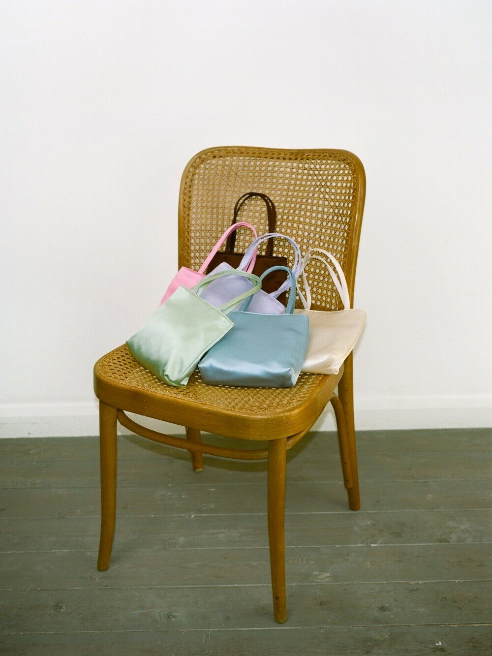 LITTLE SILK BAG - GREEN