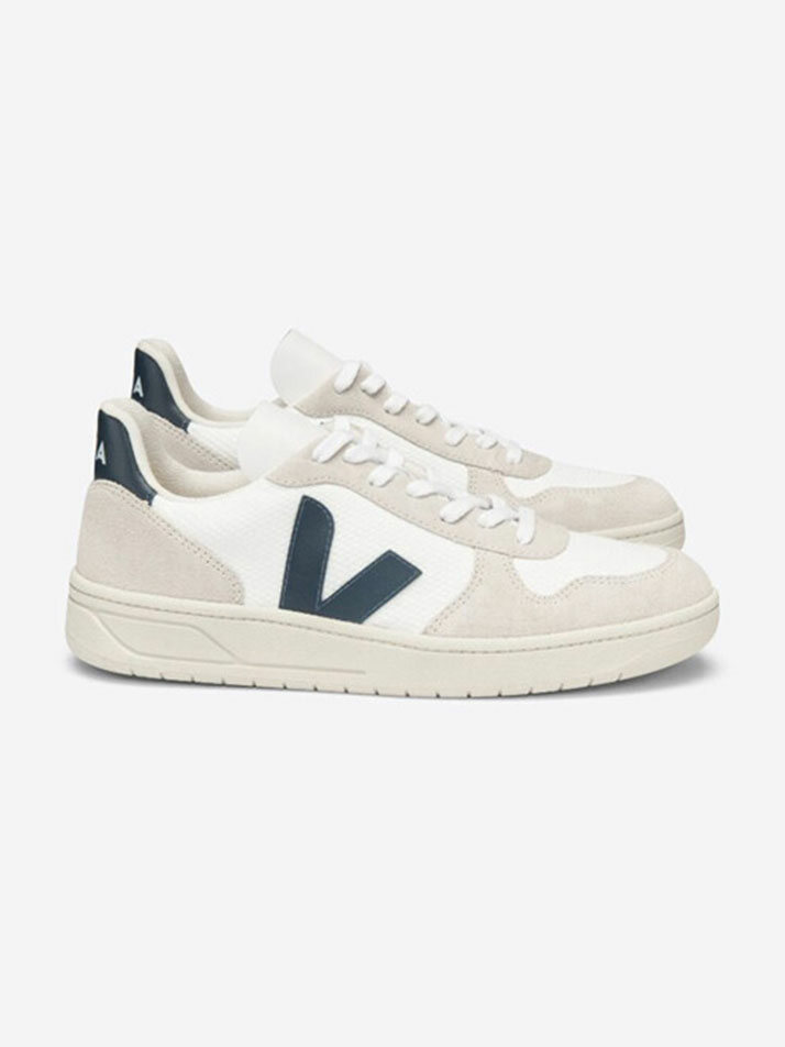 V-10 - WHITE NAUTICO