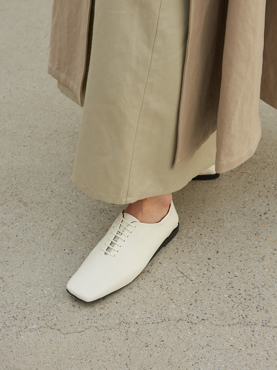 Terri Derbies Leather Ivory