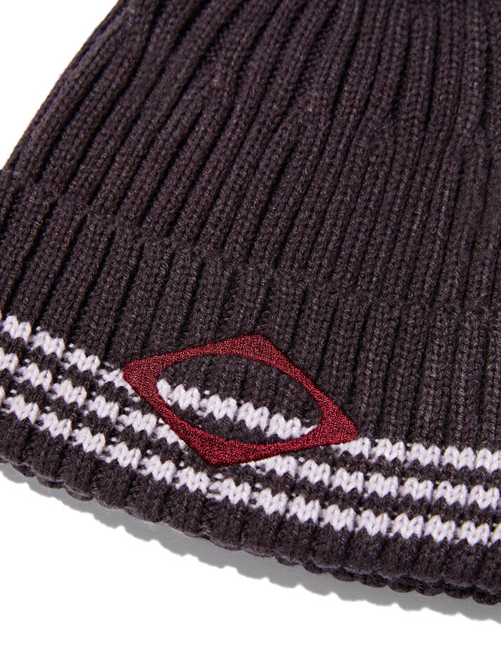 RHOMBUS BEANIE (BROWN)
